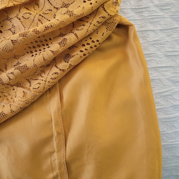 Mustard yellow dress - Picture 5 of 7